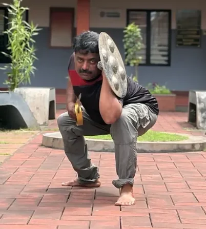 Kalarippayattu stance focus and mental clarity